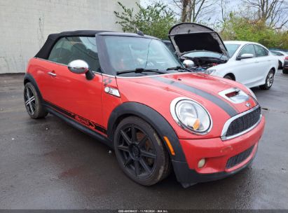 2010 MINI COOPER S Red  Gasoline WMWMS3C53ATZ85511 photo #1