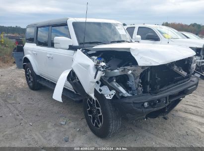 2024 FORD BRONCO OUTER BANKS White  Gasoline 1FMEE8BP2RLA20287 photo #1