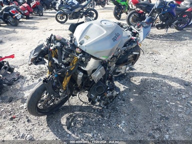 2022 APRILIA RSV4 1100 ZD4KYUA01NS000449 photo #3