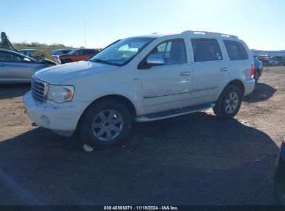 2008 CHRYSLER ASPEN LIMITED White  Gasoline 1A8HW58208F158246 photo #3