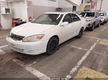 2002 TOYOTA CAMRY LE White  Gasoline JTDBE32K220114160 photo #3