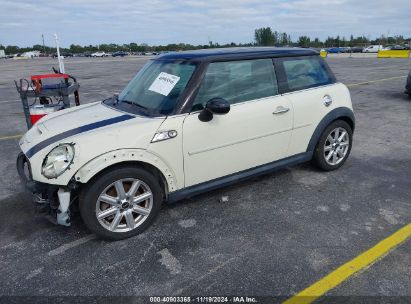 2011 MINI COOPER S Beige  Gasoline WMWSV3C50BTY22489 photo #3