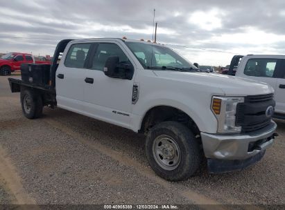 2019 FORD F-350 CHASSIS XL White  Diesel 1FD8W3FT0KEG48346 photo #1