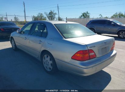 2003 LEXUS LS 430 White  Gasoline JTHBN30F230108185 photo #4