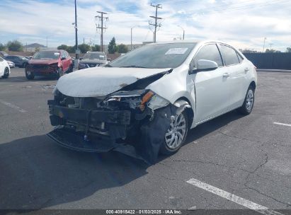 2018 TOYOTA COROLLA LE White  Gasoline 5YFBURHE5JP852191 photo #3