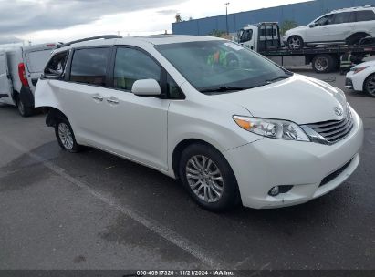 2017 TOYOTA SIENNA XLE/LIMITED White  Gasoline 5TDYZ3DC2HS793423 photo #1