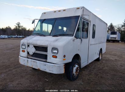 1999 FREIGHTLINER CHASSIS M LINE WALK-IN VAN   Diesel 4UZA4FF45XCA60305 photo #3