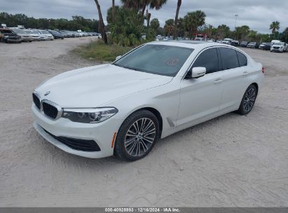 2019 BMW 540I White  Gasoline WBAJE5C57KWE66082 photo #3