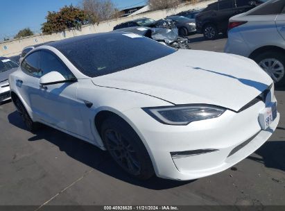 2022 TESLA MODEL S DUAL MOTOR ALL-WHEEL DRIVE White  Electric 5YJSA1E51NF479943 photo #1