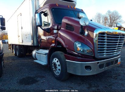 2015 FREIGHTLINER CASCADIA 113 Maroon  Diesel 1FVHGBDV6FLGH4180 photo #1