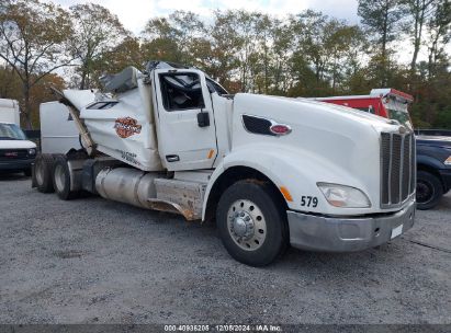 2016 PETERBILT 579 White  Diesel 1XPBD49X3GD341267 photo #1