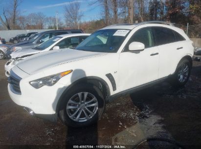 2015 INFINITI QX70 White  Gasoline JN8CS1MU1FM382037 photo #3