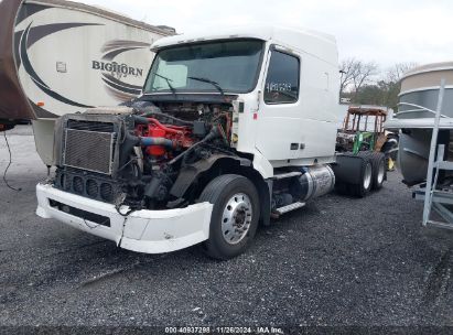 2014 VOLVO VN VNL White  Diesel 4V4NC9TH9EN171993 photo #3