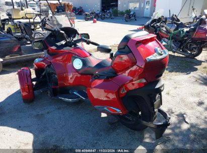 2015 CAN-AM SPYDER ROADSTER RT/RT-S/S SERIES/LTD Maroon  Gasoline 2BXNBDD26FV005275 photo #4