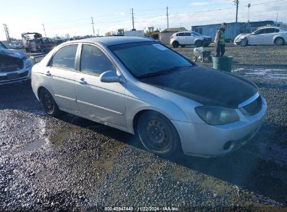 2004 KIA SPECTRA EX/LX Silver  Gasoline KNAFE121445033063 photo #1