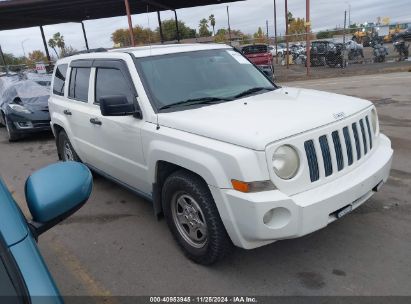 2008 JEEP PATRIOT SPORT White  Gasoline 1J8FF28W48D750978 photo #1