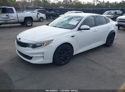 2018 KIA OPTIMA LX White  Gasoline 5XXGT4L35JG274717 photo #3