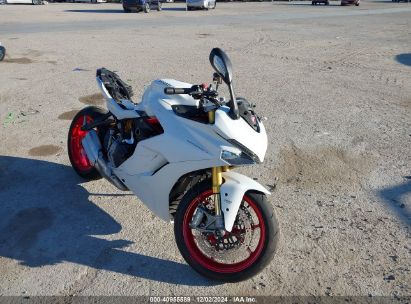 2019 DUCATI SUPERSPORT White  Gasoline ZDMVABDS1KB008033 photo #1