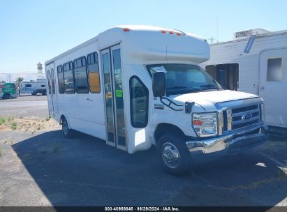 2013 FORD E-450 CUTAWAY White  Other 1FDFE4FS2DDA03102 photo #1