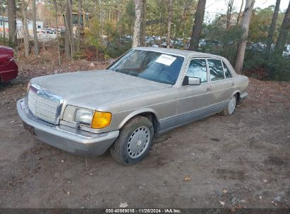 1987 MERCEDES-BENZ 560 SEL Silver  Gasoline WDBCA39D1HA294921 photo #3