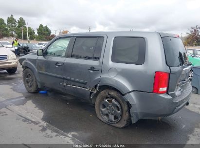 2011 HONDA PILOT LX Gray  Gasoline 5FNYF4H2XBB104062 photo #4