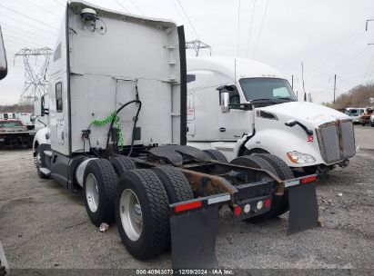 2016 KENWORTH T680 T680 White  Diesel 1XKYD49X5GJ491785 photo #4