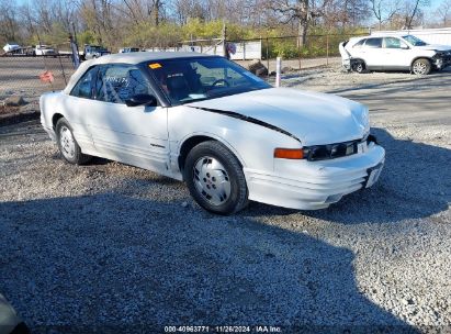 1992 OLDSMOBILE CUTLASS SUPREME White  Gasoline 1G3WT34T4ND386753 photo #1