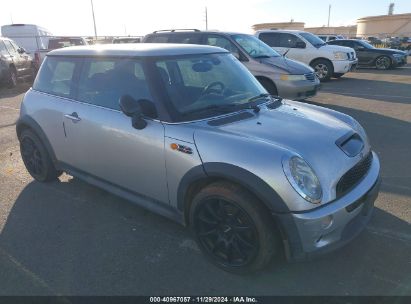 2003 MINI COOPER S Silver  Gasoline WMWRE33463TD69876 photo #1