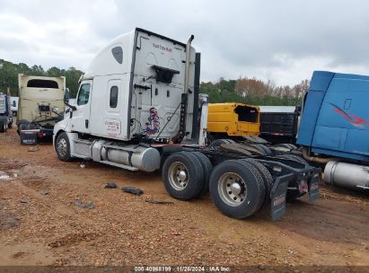 2019 FREIGHTLINER NEW CASCADIA 126 White  Diesel 3AKJHHDR3KSKN5373 photo #4