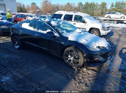 2020 TESLA MODEL 3 STANDARD RANGE PLUS REAR-WHEEL DRIVE/STANDARD RANGE REAR-WHEEL DRIVE Black  Electric 5YJ3E1EA5LF743362 photo #1