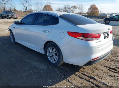 2018 KIA OPTIMA LX White  Gasoline 5XXGT4L38JG205486 photo #4