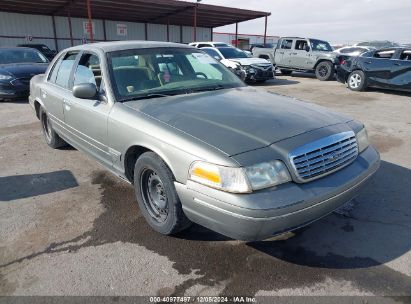 2002 FORD CROWN VICTORIA STANDARD Gray  Gasoline 2FAFP73W32X145932 photo #1