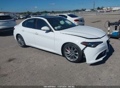 2023 ALFA ROMEO GIULIA SPRINT RWD White  Gasoline ZARFAMANXP7671434 photo #1