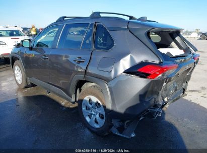 2019 TOYOTA RAV4 LE Gray  Gasoline JTMH1RFV8KD006857 photo #4