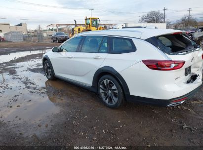 2018 BUICK REGAL TOURX ESSENCE White  Gasoline W04GV8SX7J1088477 photo #4