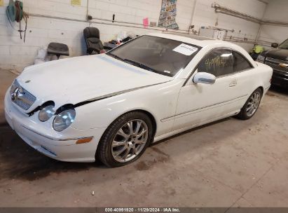 2000 MERCEDES-BENZ CL 500 White  Gasoline WDBPJ75J7YA002435 photo #3