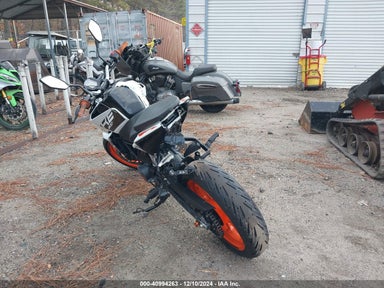 2022 KTM 200 DUKE MD2JPC400NC072313 photo #4