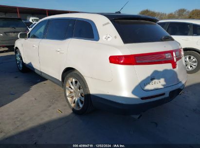 2011 LINCOLN MKT White  Gasoline 2LMHJ5FR1BBJ53717 photo #4