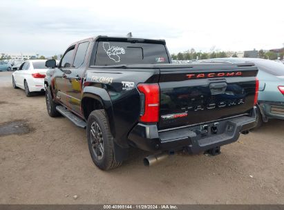 2024 TOYOTA TACOMA DOUBLE CAB/SR5/TRD SPORT/TRD OFF ROAD/LTD Black  Gasoline 3TMLB5JN5RM002187 photo #4