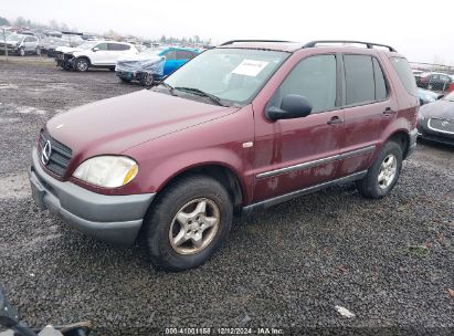 1999 MERCEDES-BENZ ML 320 Red  Gasoline 4JGAB54E5XA107899 photo #3