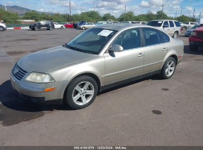 2004 VOLKSWAGEN PASSAT GLX Gray  Gasoline WVWRH63B54P209277 photo #3