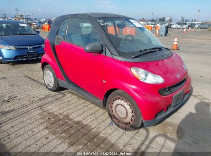 2011 SMART FORTWO PASSION/PURE Red  Gasoline WMEEJ3BA5BK470771 photo #1