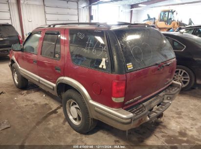 1998 CHEVROLET BLAZER LS Red  Gasoline 1GNDT13W3W2155600 photo #4