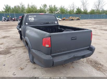 2003 CHEVROLET S-10 LS Black  Gasoline 1GCCS19XX38122979 photo #4