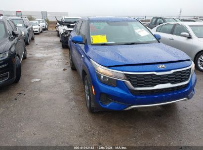 2021 KIA SELTOS LX Blue  Gasoline KNDEPCAA4M7125204 photo #1