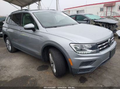 2019 VOLKSWAGEN TIGUAN 2.0T SE/2.0T SEL/2.0T SEL R-LINE/2.0T SEL R-LINE BLACK Silver  Gasoline 3VV3B7AX7KM139782 photo #1