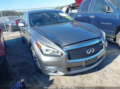 2015 INFINITI Q70 3.7 Gray  Gasoline JN1BY1AP8FM540364 photo #1