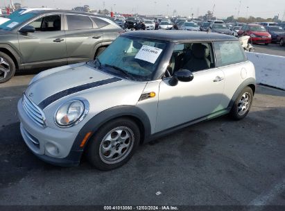 2013 MINI HARDTOP COOPER Silver  Gasoline WMWSU3C55DT690657 photo #3