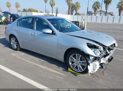 2015 INFINITI Q40 Silver  Gasoline JN1CV6AP8FM502398 photo #1