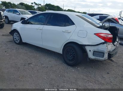 2017 TOYOTA COROLLA LE White  Gasoline 5YFBURHEXHP654247 photo #4